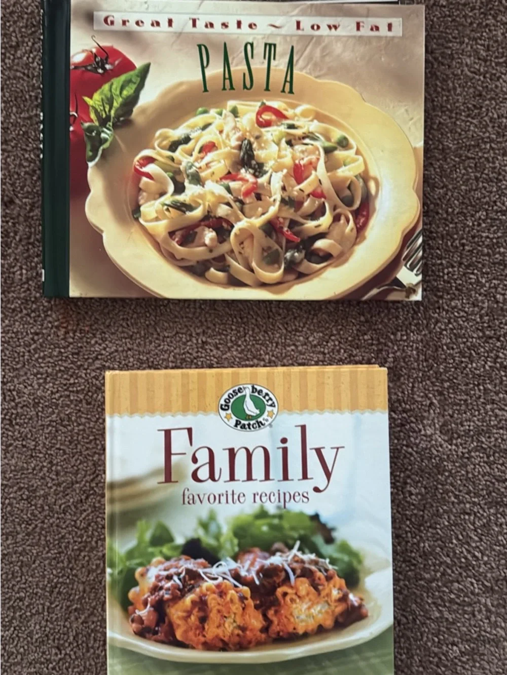 Family Favorite Recipes Cookbook - White/Yellow Cover